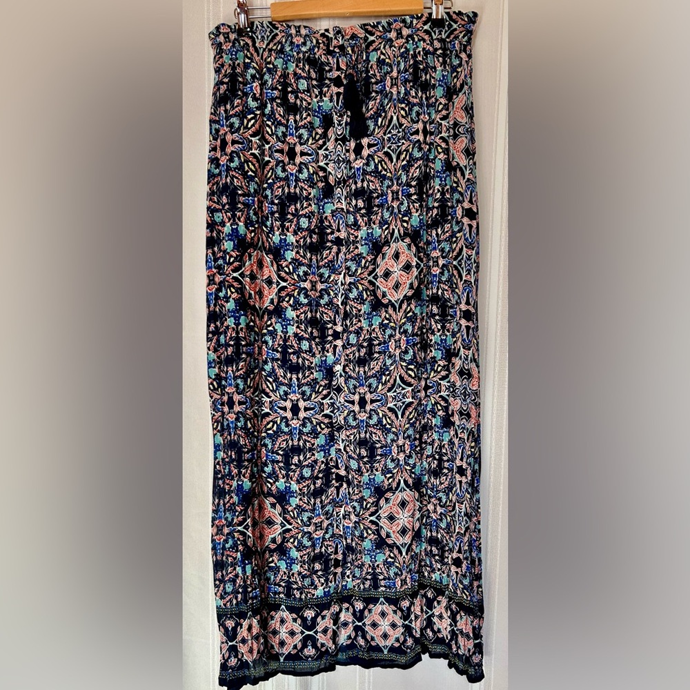 Hannah Women’s Size L Broomstick Skirt